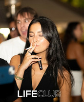 Free porn pics of Smoking amateurs 61 of 62 pics