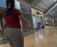Free porn pics of Candid Pawgs - Leggings 48 of 421 pics