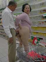 Free porn pics of Brown Star Bargains! 36 of 46 pics
