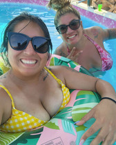 Free porn pics of puta dump 2 of 995 pics