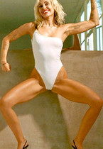 Free porn pics of Miley Cyrus  24 of 93 pics