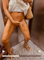 Free porn pics of Upskirt 22 9 of 102 pics