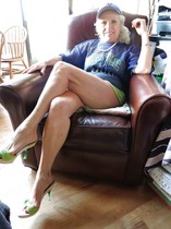 Free porn pics of Long Legs Granny 10 of 148 pics