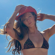 Free porn pics of Larsen Thompson | American actress and model some Bikini Pics   22 of 83 pics