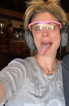 Free porn pics of geile milfs 2 of 53 pics