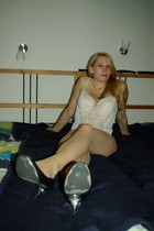 Free porn pics of Nuttiges Stueck 44 of 181 pics