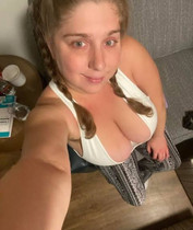 Free porn pics of puta dump 4 of 1000 pics