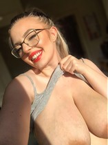 Free porn pics of Peachnmelonss - from Reddit 12 of 376 pics