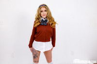 Free porn pics of Penelope Snaps 25yo - Meet Your Girlfriends Family 5 of 88 pics
