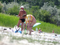 Free porn pics of Right place, right moment 29 of 564 pics