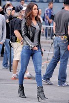 Free porn pics of Best of COMADORO - LATINA CANDIDS 1 of 128 pics