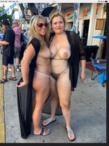 Free porn pics of Web finds 65 of 406 pics