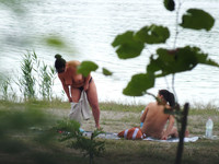 Free porn pics of Right place, right moment 89 of 564 pics