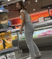 Free porn pics of Candid Pawgs - Tight Jeans and Pants 23 of 319 pics