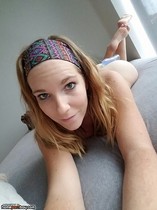 Free porn pics of K-e-l-l-i-e  slut american mum who cucks her husband 54 of 144 pics