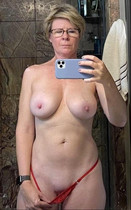 Free porn pics of Amateurmix 29 Nice Woman Mature 35 of 173 pics
