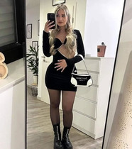 Free porn pics of 	Every girl should wear pantyhose -3-   9 of 665 pics