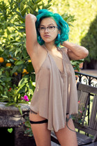 Free porn pics of Alt/Goth - Glasses 001 21 of 50 pics