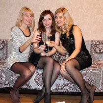 Free porn pics of 	Every girl should wear pantyhose -3-   3 of 665 pics