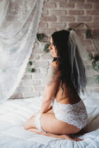 Free porn pics of Intimate Moments with Brides part 88 2 of 29 pics
