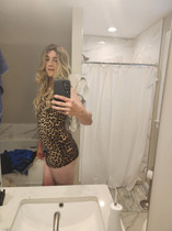 Free porn pics of puta dump 12 of 1000 pics