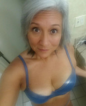 Free porn pics of puta dump 20 of 995 pics