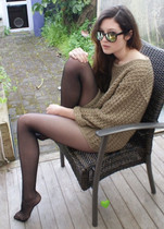 Free porn pics of Tights - Non Nude 17 of 31 pics