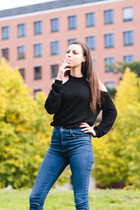 Free porn pics of Clothed but sexy bluejean babes 3 3 of 259 pics