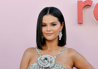 Free porn pics of Selena Gomez  79 of 127 pics