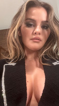 Free porn pics of Selena Gomez  17 of 127 pics