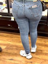 Free porn pics of Candid Pawgs - Tight Jeans and Pants 22 of 319 pics