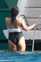 Free porn pics of Selena Gomez  91 of 127 pics