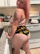 Free porn pics of puta dump  17 of 1000 pics