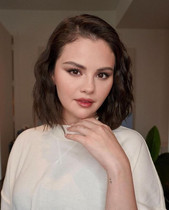Free porn pics of Selena Gomez  75 of 127 pics