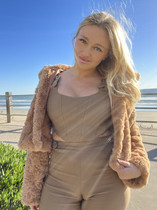 Free porn pics of Cameltoes  54 of 252 pics