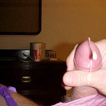 Free porn pics of Crossdressers releasing the tension 4 of 412 pics