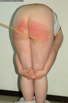 Free porn pics of ....,,,,.... SPANKING ,,,... 2 ....1000 PICS 11 of 1000 pics
