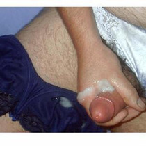 Free porn pics of Crossdressers releasing the tension 20 of 412 pics