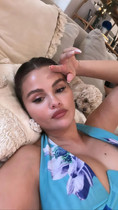 Free porn pics of Selena Gomez  92 of 127 pics