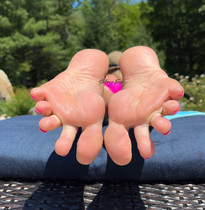 Free porn pics of Soley Toesy 1 of 131 pics