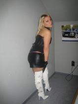 Free porn pics of Boots amateur nonnudity 70 of 371 pics